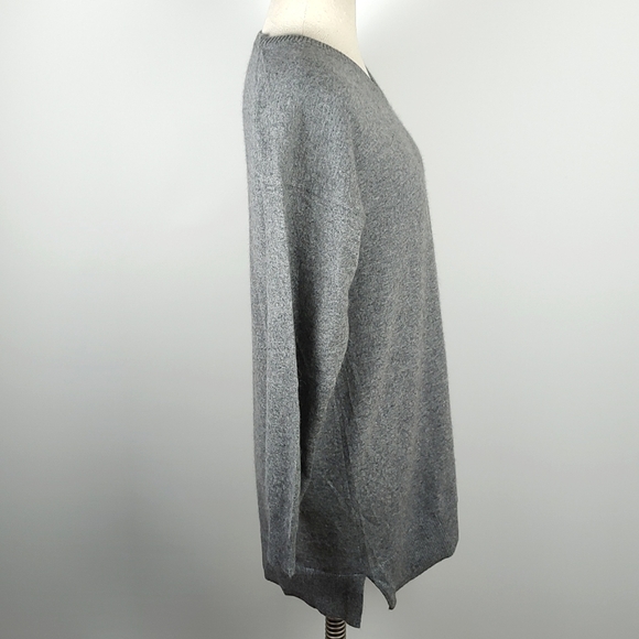 EUC 90s Angora Wool Made in Italy of Benetton Long Baggy Sweater Size Large - Picture 6 of 12